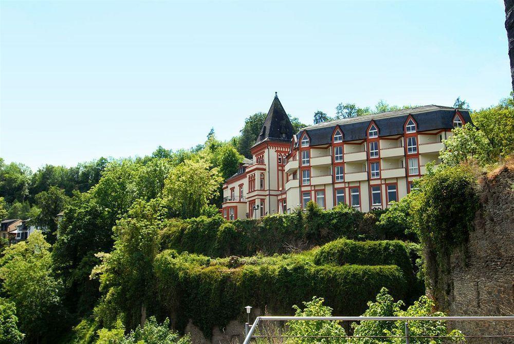 Отель Schloss Rheinfels 4*